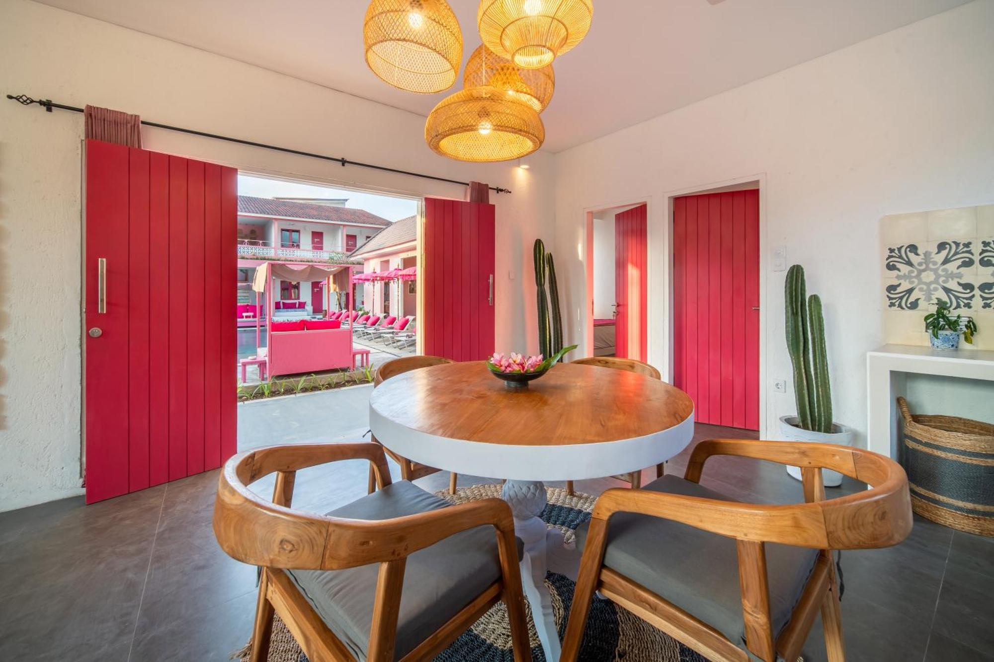 Pinkprivate Balangan - For Cool Adults Only Bed and Breakfast Jimbaran Eksteriør billede